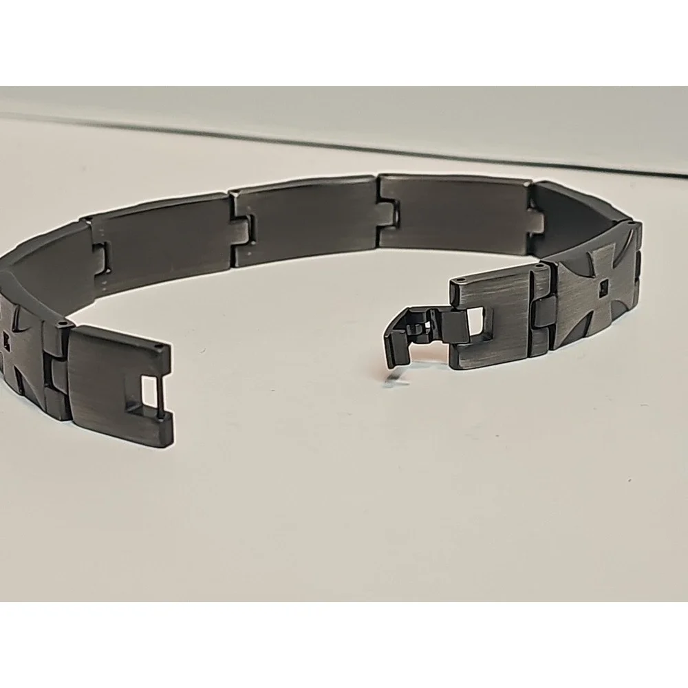 Stainless Steel Brushed Bracelet Mens Wrist Bracelets 8.5 Inches